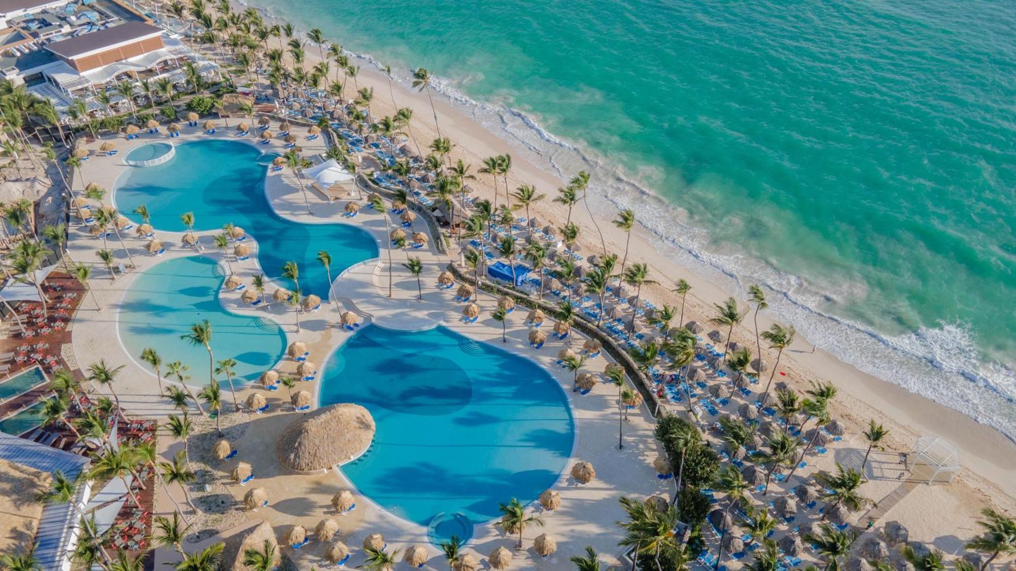 Bahia Principe Grand Bavaro بونتا كانا المظهر الخارجي الصورة Aerial view of the beach at Hard Rock Hotel Vallarta